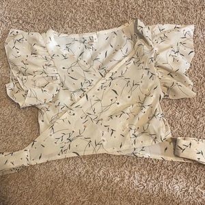 Yellow flower pattern cropped top